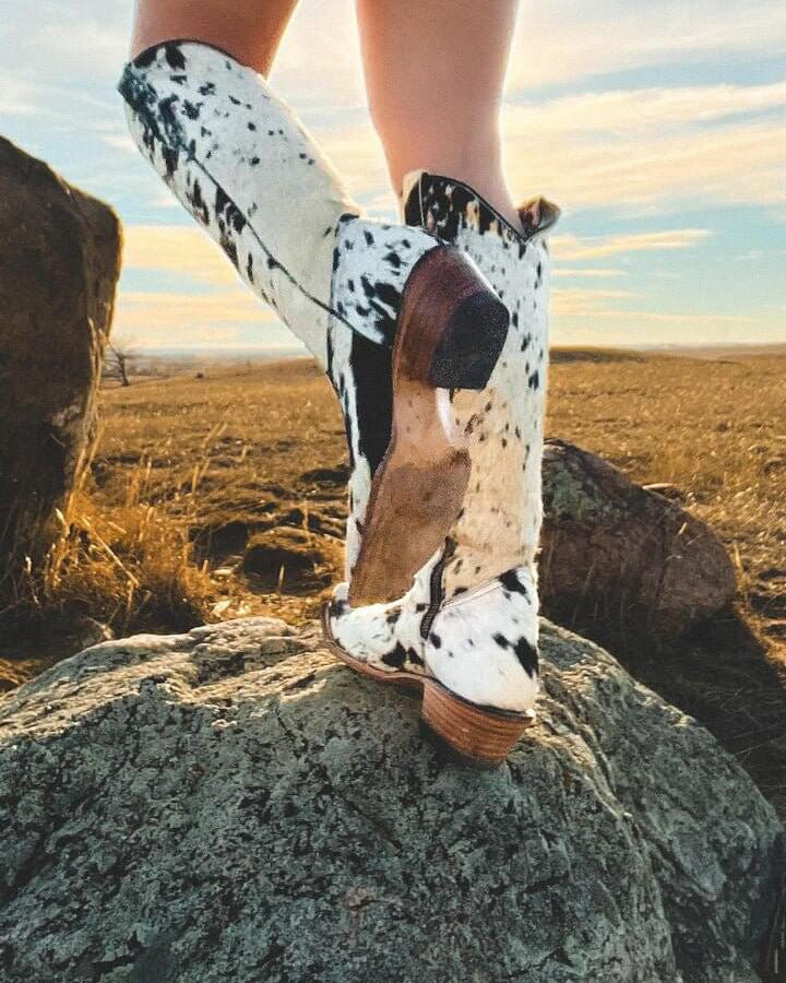 The Lorraine Cowhide KneeHigh Boots - Stiefeld Boots