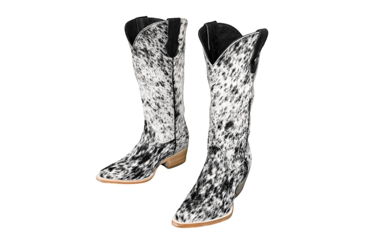 Dakota Tall Cowhide Boots - Pointy Toe - Size 7 US - Stiefeld Boots