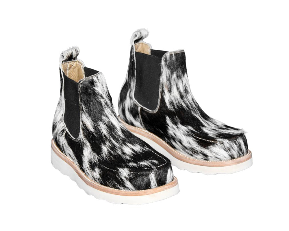 Dustin Moc Toe Chelsea Boots | Size 8 US - Stiefeld Boots
