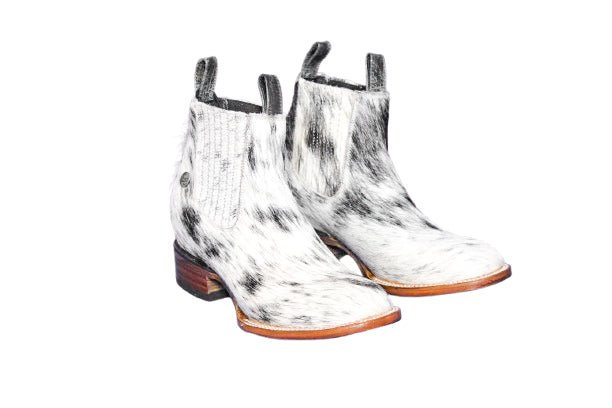 The Aurora Cowhide Boots – Size 7.5 US - Stiefeld Boots