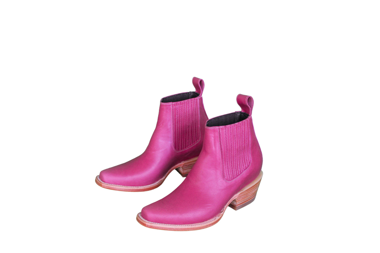 Leather ankle boots, snip toe shape, pull tabs, pink leather