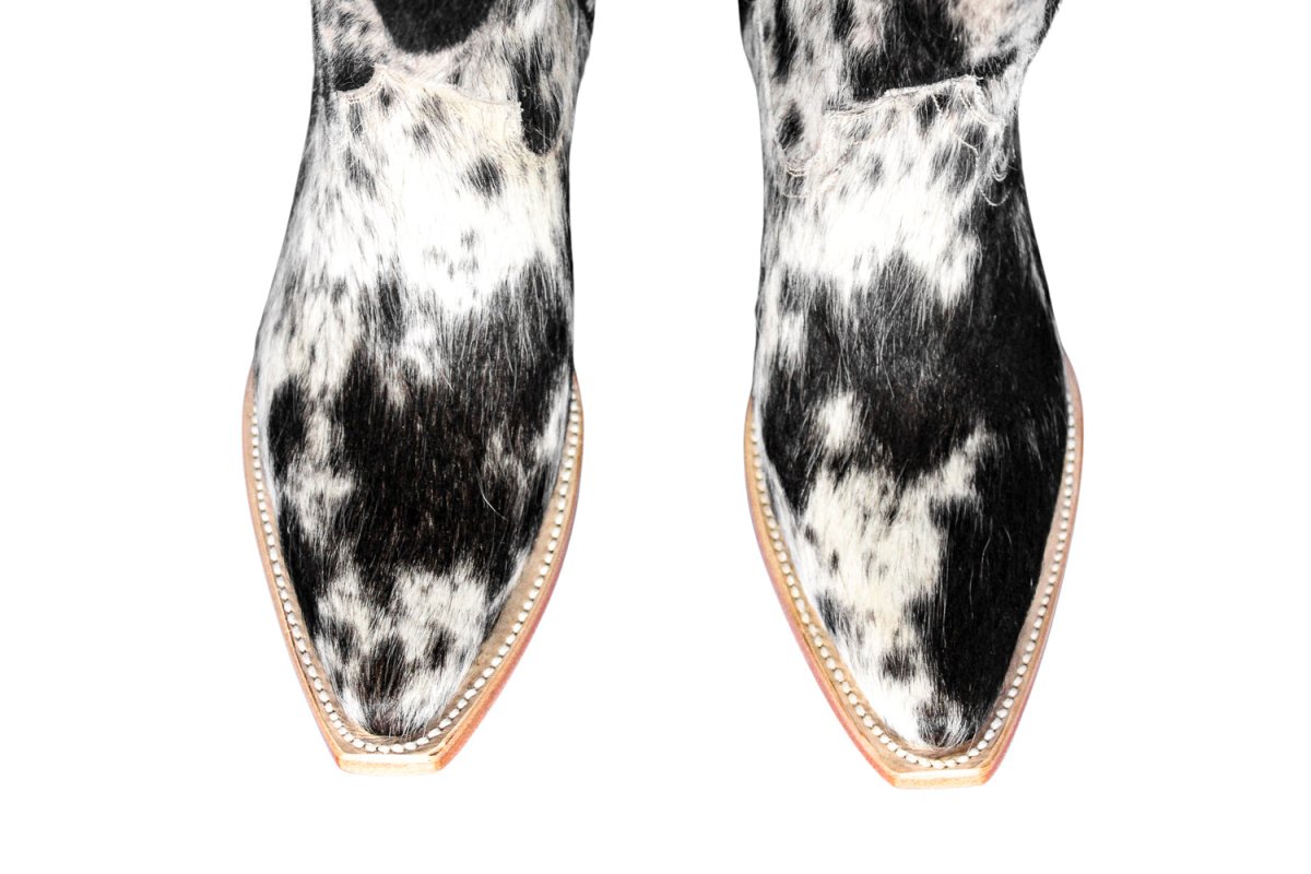 Dakota Tall Cowhide Boots - Pointy Toe - Size 7.5 US - Stiefeld Boots