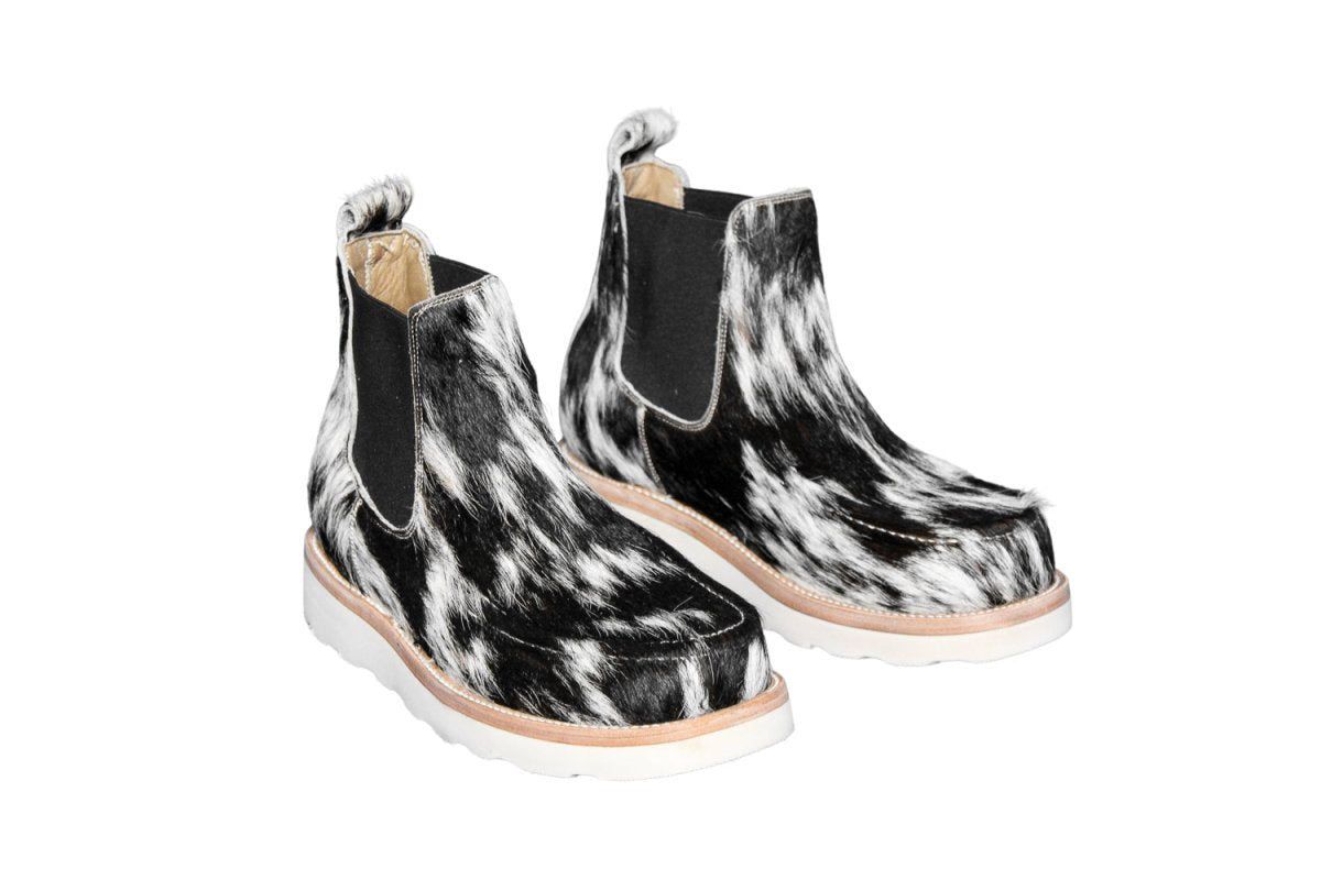 Dustin Moc Toe Chelsea Boots | Size 8 US - Stiefeld Boots